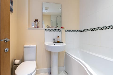 Leamington 4BR 4BA Executive House in Royal Leamington Spa