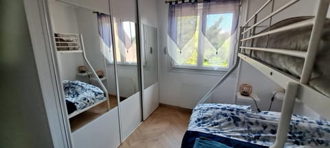 Villa 100m2 House in Hyères