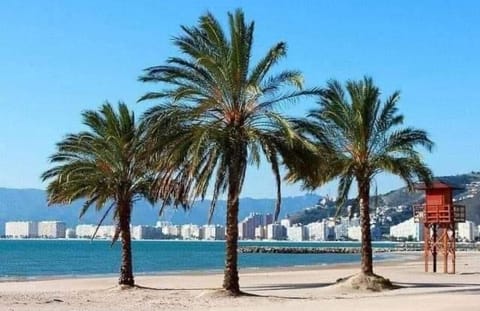 Cullera Sea and Mountain Balcony Apartment in Cullera