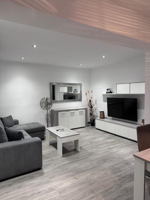 Cullera Sea and Mountain Balcony Apartment in Cullera