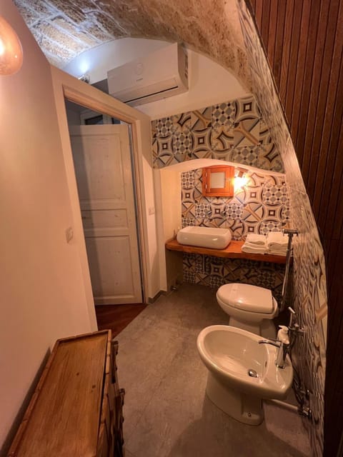 Toilet, Bathroom, bidet