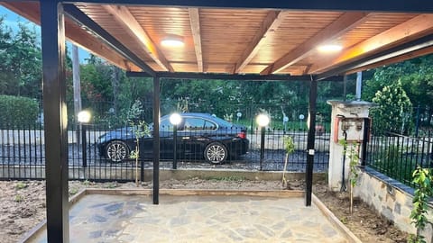 Beach Getaway Apartment in Halkidiki