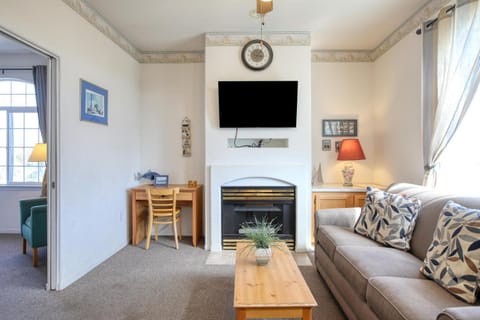 Pacific Plaza #109 - Seaside Setting - 1BdrmUp-K-QSofa House in Oceano