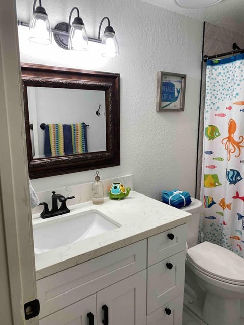 Tropical retreat for whole family Fresh eggs Made to Entertain Villa in Carlsbad