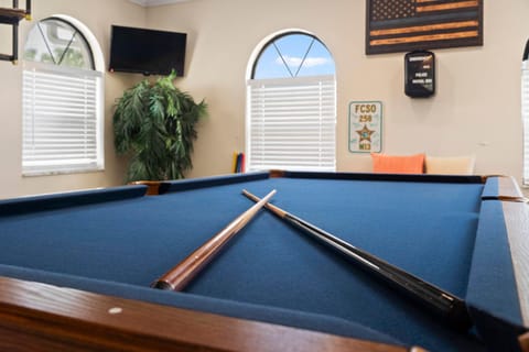 GameRoom Canal Large Dock Pool 6 beds House in Palm Coast