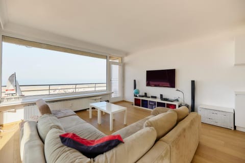 LECOMTE - The Shoreline Exclusive Apartment in Ostend