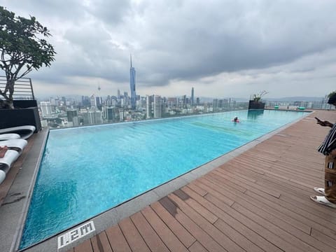 Day, People, City view, Swimming pool, Swimming pool, sunbed