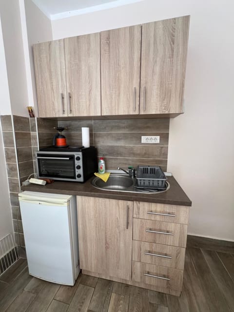 Todevski Apartment House in Halkidiki