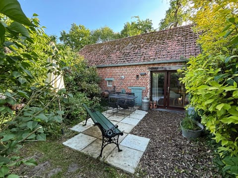 Bakhuisje Peer House in Peer