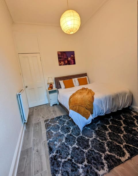 2 Bedroom Flat in Edinburgh City Apartment in Edinburgh