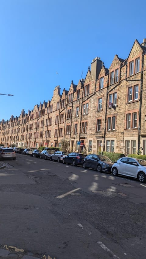 2 Bedroom Flat in Edinburgh City Apartment in Edinburgh