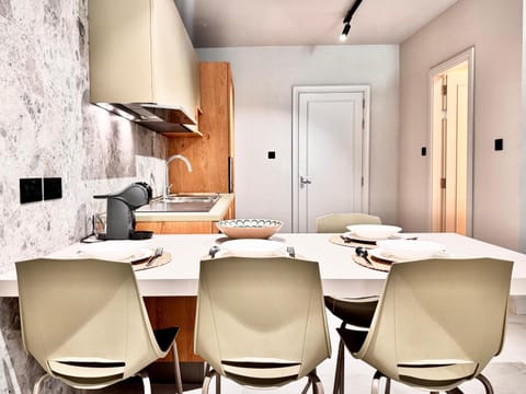 Exclusive Retreat off the Sea Front Promenade Apartment in Sliema