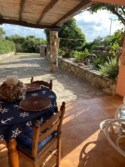 Patio, Garden, View (from property/room), Balcony/Terrace, Dining area, Garden view