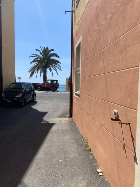 Appartamento piano terra retro Apartment in Varigotti