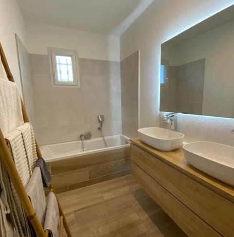 Villa avec vue sur le pilon du roi Villa in Aix-en-Provence