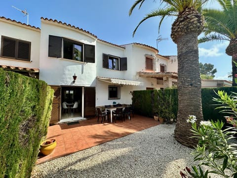Patio, Garden, Garden view