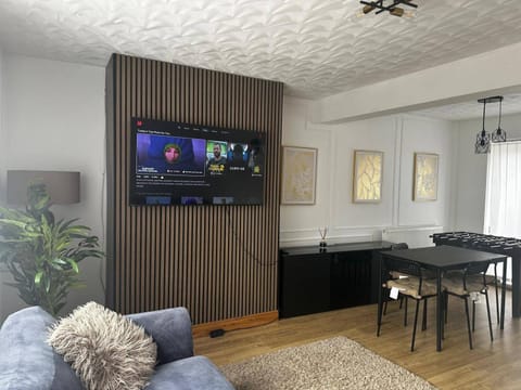 Hartlepool-3 bd House-Sleeps5-Free Parking&Netflix House in Hartlepool