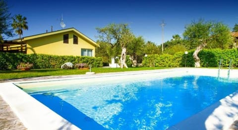 Garden, Swimming pool