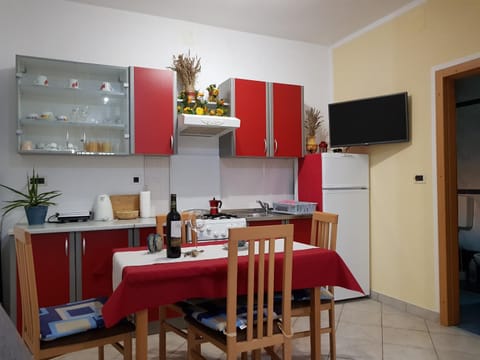 Dining area, kitchen, kitchen