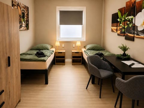 Bed, Bedroom, towels, wardrobe