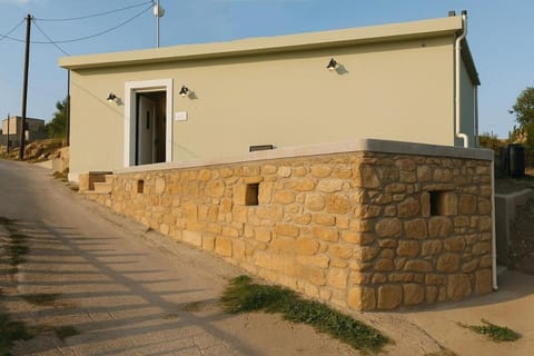 Yalos Standard Studio - 5 mins to Elafonisi beach House in Crete