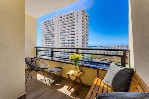 View (from property/room), Balcony/Terrace, Balcony/Terrace, City view, Sea view