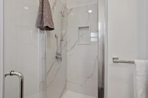 New 2Br2Ba Guest House House in Woodland