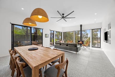 Belmare House in Aireys Inlet