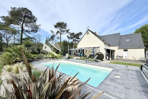 Villa avec piscine chauffée - En pleine nature House in Brittany