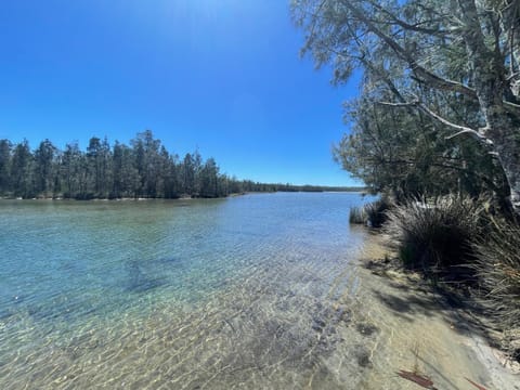 Nearby landmark, Day, Natural landscape, Lake view, River view