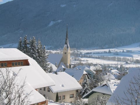 Nearby landmark, Natural landscape, Winter, Mountain view