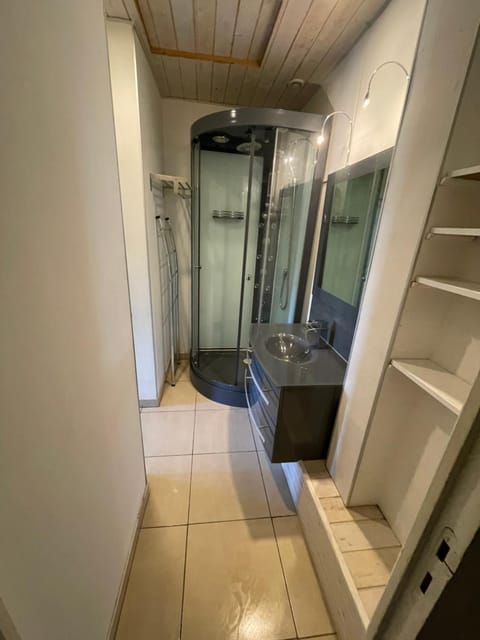 Peyron Apartment in Saint-Raphael