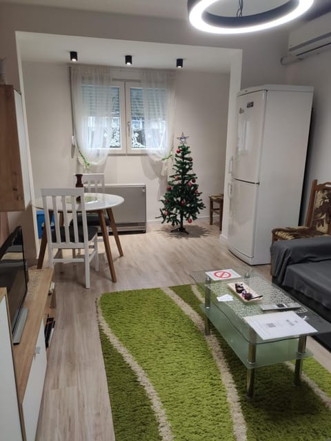 KS Studio 2 Apartment in Belgrade