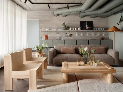 Communal lounge/ TV room, Sauna