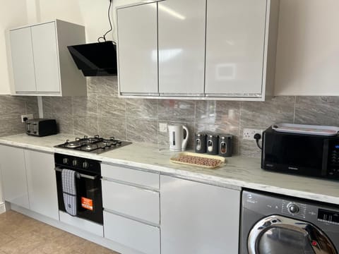 Supreme Home Vacation rental in Wolverhampton