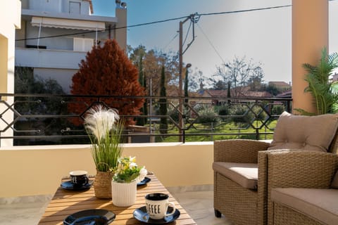 Patio, Balcony/Terrace