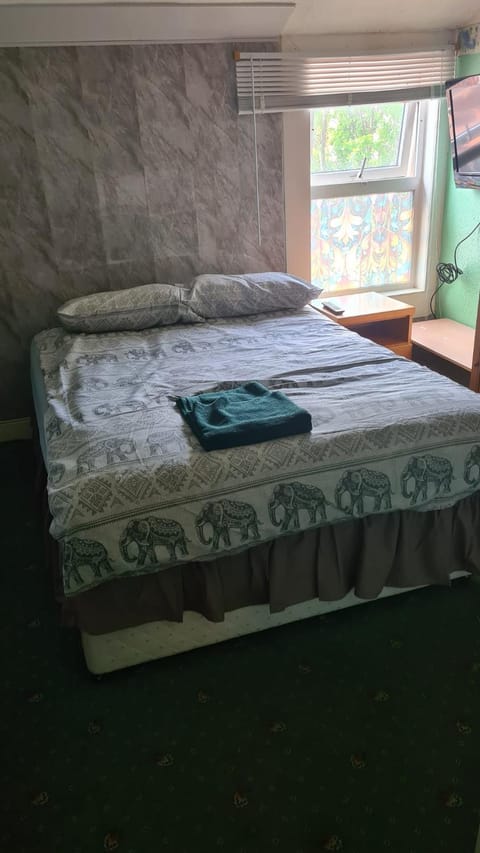 PENGWERN MANOR GUEST HOUSE e Bed and Breakfast in Rhyl