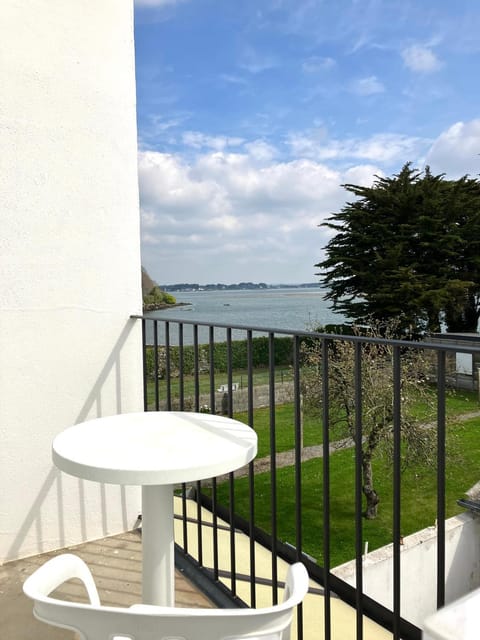 Appartement à St Cado sur la Ria Apartment in Brittany