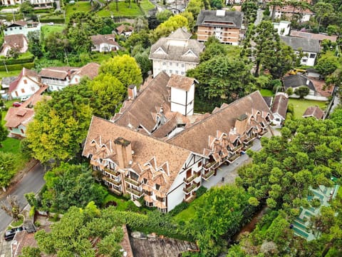 Property building, Neighbourhood, Bird's eye view