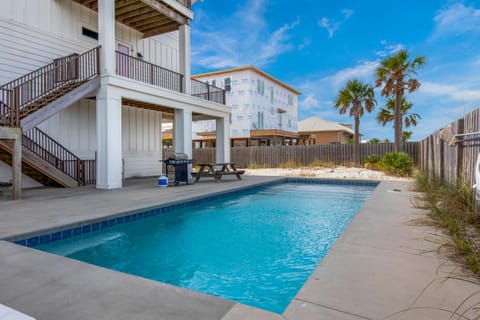 Beach Elite by Gulf Coast Getaways House in Pensacola Beach