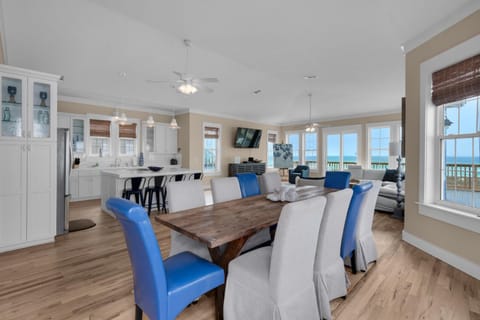 Cloud Nine by Gulf Coast Getaways House in Pensacola Beach