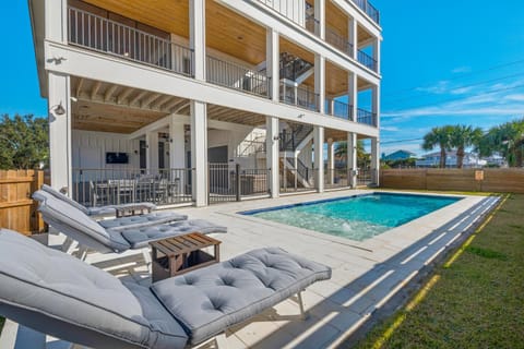 Destination Perfection by Gulf Coast Getaways House in Pensacola Beach