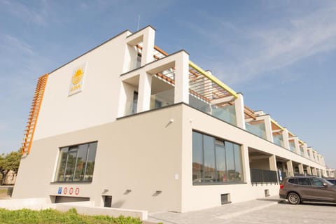 Property building, Parking