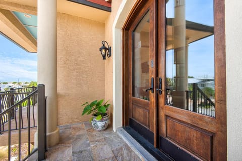 Fathom Resort by Gulf Coast Getaways House in Pensacola Beach