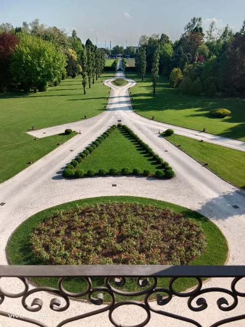 Cattania Suites and Rooms Bed and Breakfast in Modena