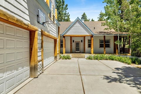 Castlewood Retreat #2524 House in Big Bear