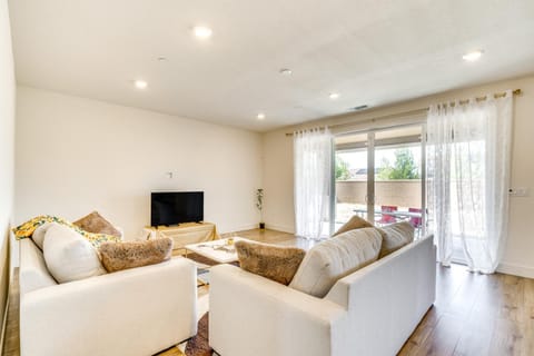 Pool Paradise Spacious Tracy Home with Yard! House in Tracy