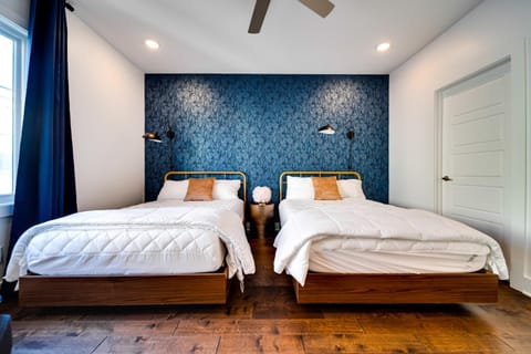 615 Vibe East Nashville Getaway 3 Miles to Downtown House in East Nashville