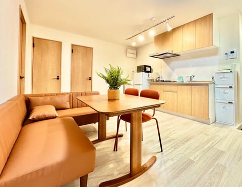Living room, Dining area, kitchen