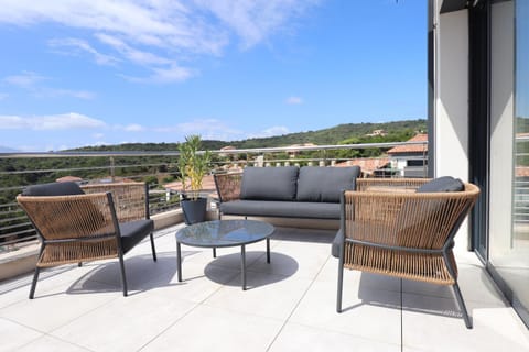 Property building, Patio